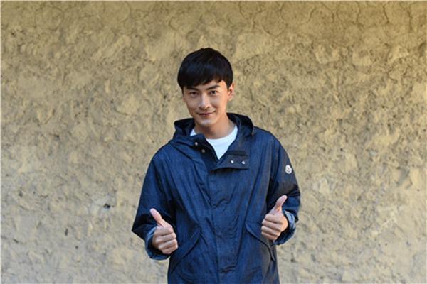 郑元畅《非凡》榜首入决赛  实力爆棚全能圈粉