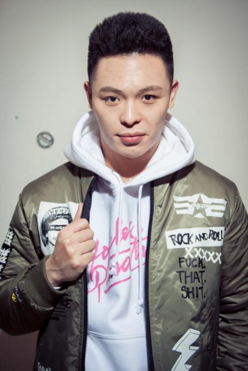 高原帅气出镜《北上广不相信眼泪》 演技获好评