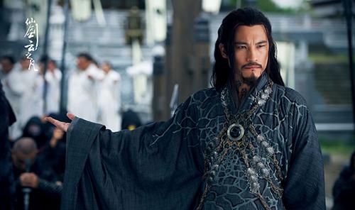 “魔尊”耿乐新剧忙不停 组完CP变身表情包