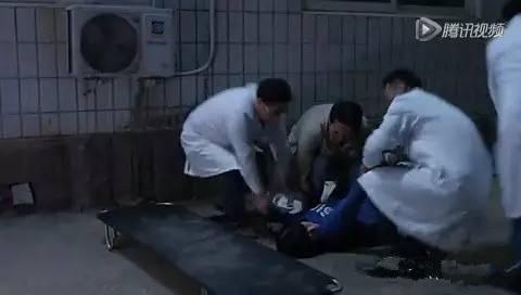 媒体无新旧，活下来就是强者//传媒人怎么看《女不强大天不容》