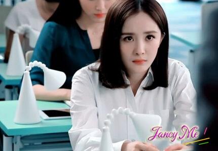 杨幂:当妈妈后变感性了很多 泪点也低了很多