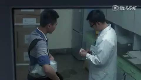 媒体无新旧，活下来就是强者//传媒人怎么看《女不强大天不容》