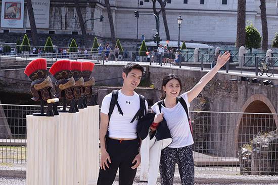 朱珠《非凡》三度夺冠 搭档盛一伦决赛夺头彩