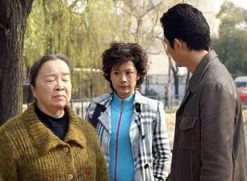 《权力》说出了真相：家族兴盛要多生个孩子