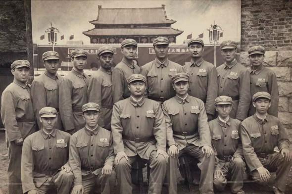 《三八线》收官 机枪班常荻谈幕后艰辛引人落泪