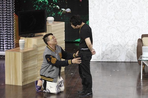 郭德纲徒弟节目自爆克师父 英达险变老年痴呆