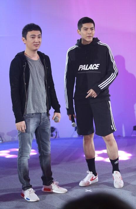 疑王思聪点评吴亦凡:约炮咋了,难道自己动手