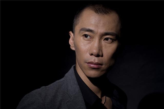 郑昊《绝命后卫师》圆满杀青 拍戏拼命不拼颜