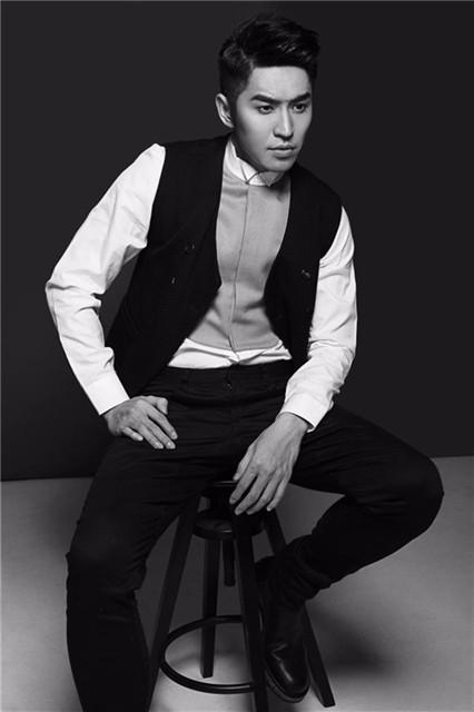 孟召重《战鼓擂》表现抢眼 “八卦萌主”狂圈粉