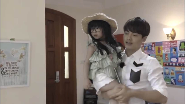 《放开我北鼻》首播 马天宇于小彤“红白配”