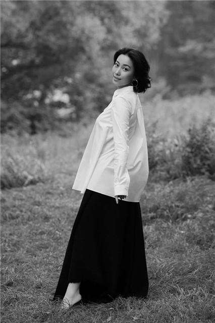 《海棠依旧》将播 丁柳元隔空力赞导演主创