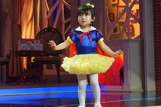 《家庭幽默录像》奇葩!拔室友腿毛可以解压