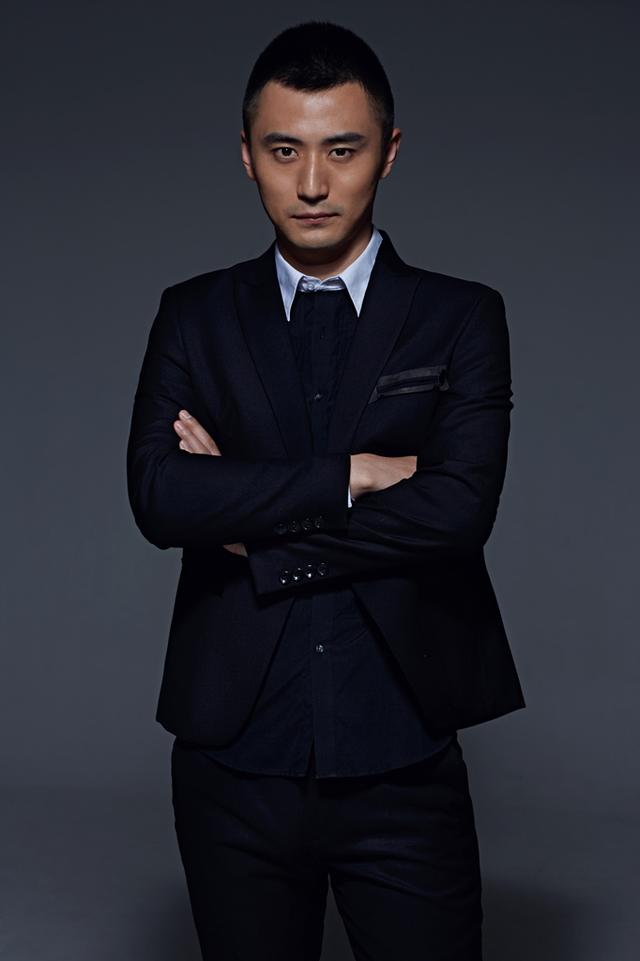 李龙君《如果蜗牛有爱情》国内杀青 三度成警察