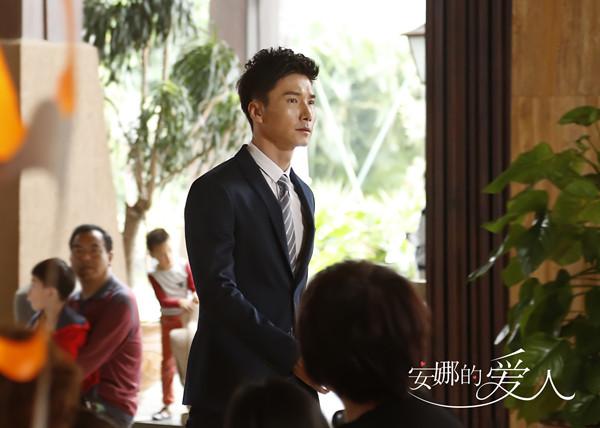 《安娜的爱人》杀青 李泰李承铉狂撩“舔屏党”