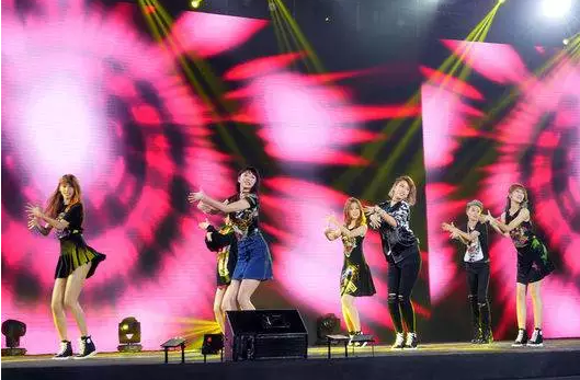 中国综艺的偶像养成术:速成还是猝死?