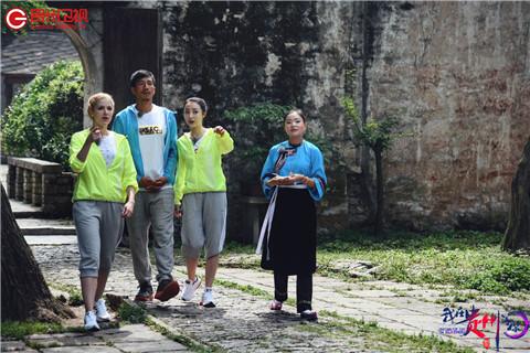 《我在贵州等你》金小鱼小夕上演“争宠”大戏