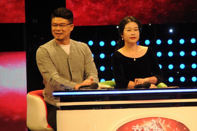 《幸福来敲门》“功夫小子”耍棍拿枪好不威风