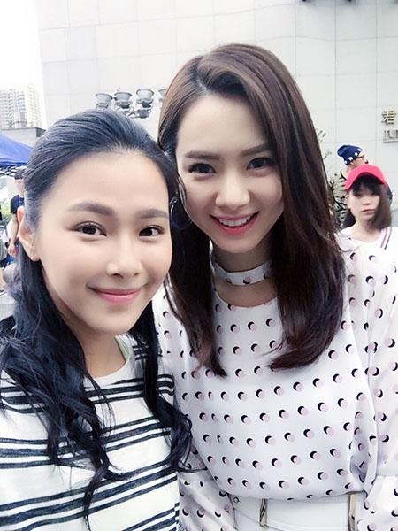 蔚雨芯《繁星四月》杀青 首搭戚薇坦言感悟多