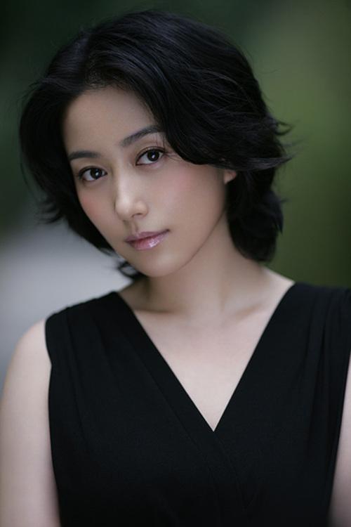 《海棠依旧》热播 丁柳元再现“周总理父女情”