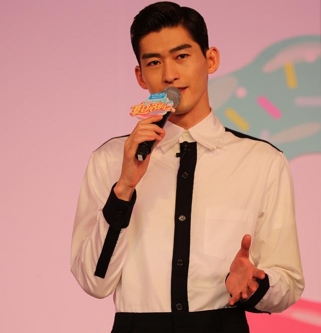 张翰助阵《夏日甜心》 "暖男"化身"甜心兄长"