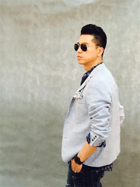 “土帅”王雷变优质男 《海上嫁女记》展男友力