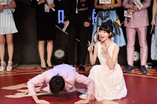 《旋风少女2》发布会 雨婷儿承诺收视破2跳舞