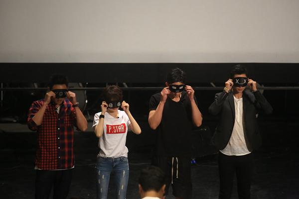 《约吧》收官黄景瑜变老干部 神秘人踢馆表彰会