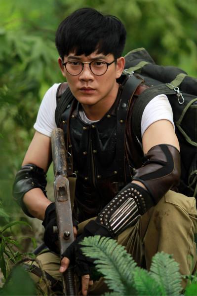 袁帅《怒江之战》变强堪比取经 伪枪王萌哭众人