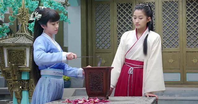 《九州天空城》热播 朱圣祎关晓彤陷三角恋