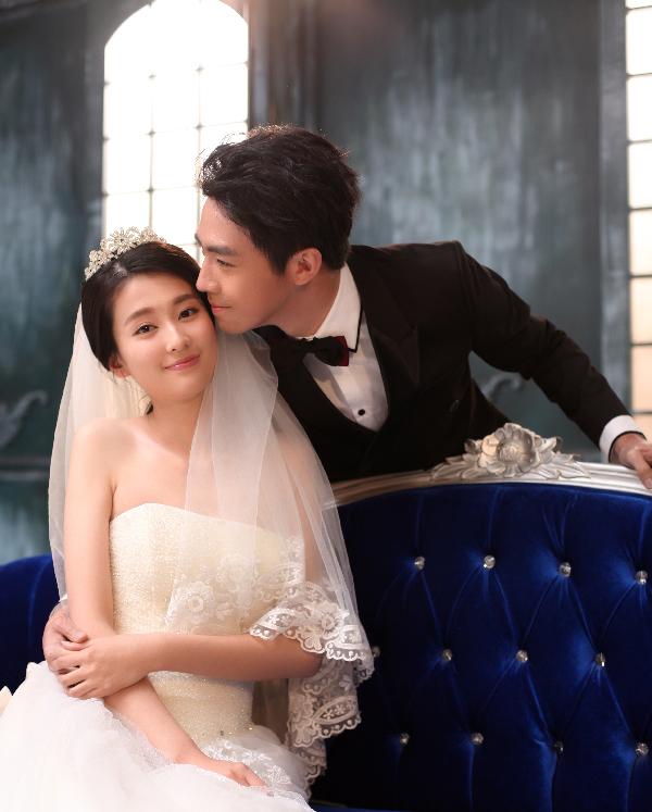 《多少爱，可以重来》热播 角色错峰显美剧范儿