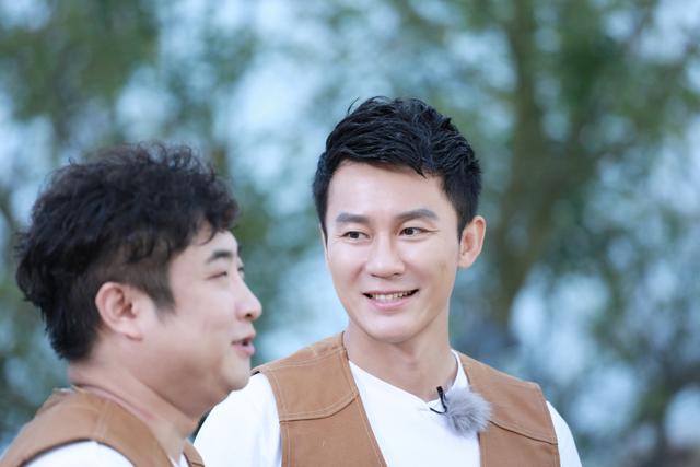 范冰冰化身考古队员 遇拦路“兵马俑”打退堂鼓