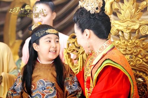 王少雍《又拐皇》将播 小皇帝双商在线看点足