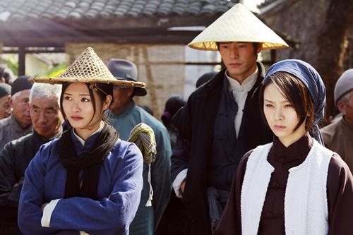 《终极任务》接档《军刺》 尔玛依娜形象再颠覆