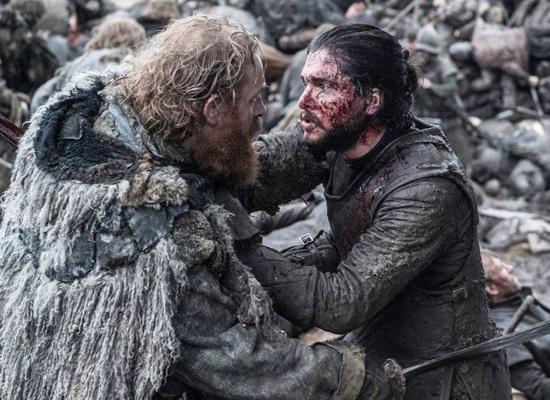 《权游》导演曝"私生子之战"本打算用马群冲人