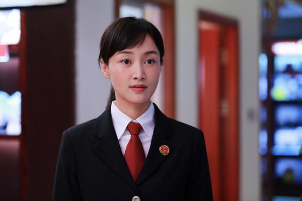 《谜砂》赵子琪实力圈粉 成公检法题材最佳女主