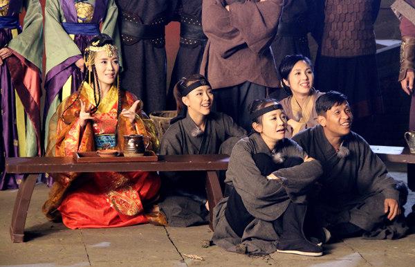 车永莉《穿越吧》叫板张国立 上演“中吐”PK赛