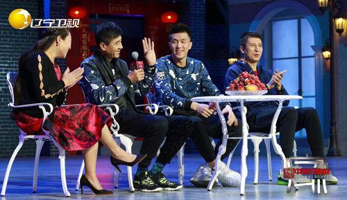 备战奥运会《中国好家庭》 郭艾伦自曝罚站练球