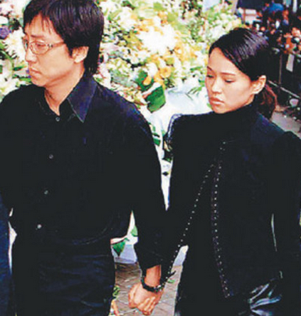 老顽童哈林私下是这样，这才是真·禁欲系老干部