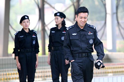 《警花与警犬》热播   于和伟相亲洋相频出