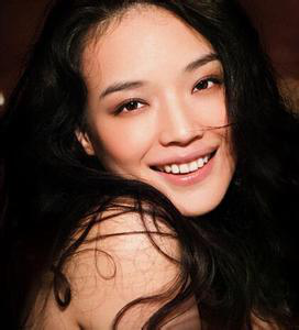 《超级大首映》明星也恨嫁 倪虹洁跪地“求婚”