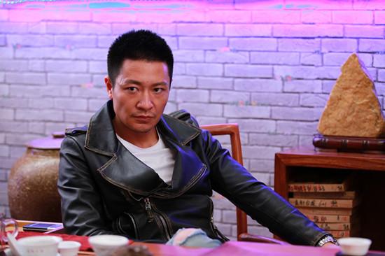 李宗翰拍《谜砂》体验特警生活 塑造角色拒妆化