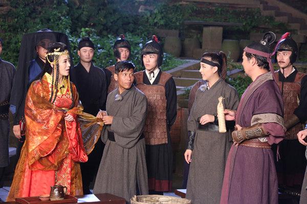 车永莉与沈腾喜结良缘 宋小宝端茶送水献殷勤