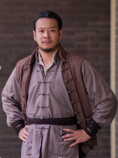 电视剧《花园饭店》磊子荧幕中彰显忠义爱国