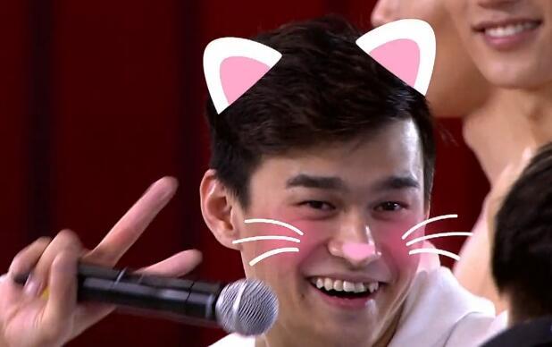 孙杨的霸气只在赛场 生活中他是撩妹调皮小男孩