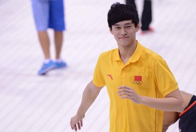 孙杨的霸气只在赛场 生活中他是撩妹调皮小男孩
