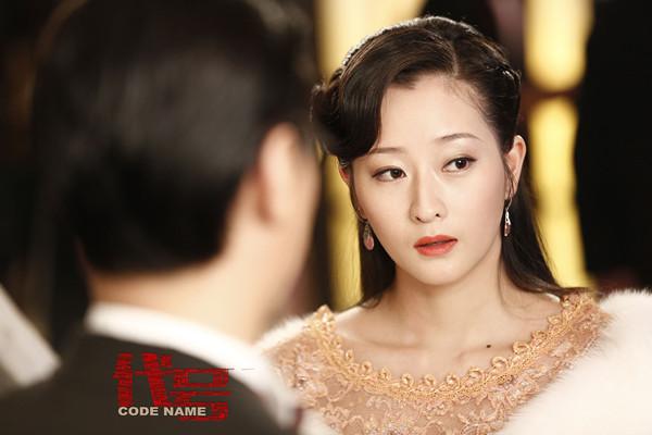 吕星辰新戏开播 成最美前任搭档乔任梁大玩谍战