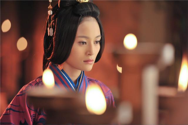 《秀丽江山》亮绿灯 “特批”王媛可一家进剧组