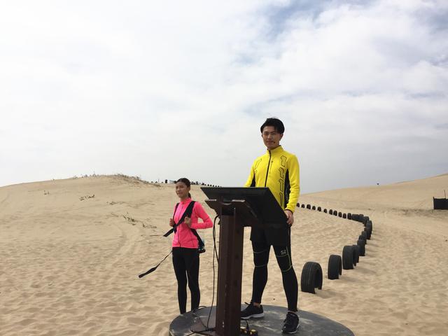 沙漠赛持续升温 游泳王子保护“生命之水”