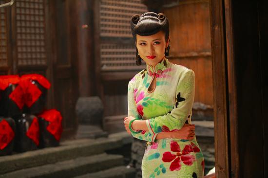 《我的爱情撞上了战争》热播 珍珠塔重现江湖？