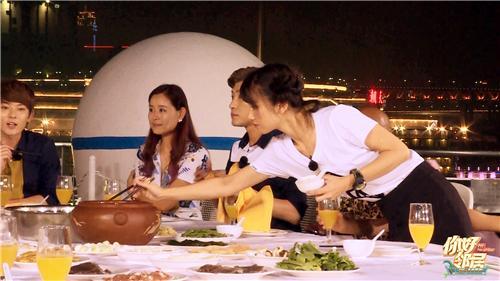 《你好邻居》“冠军杯”挑战大赛重庆火辣开幕